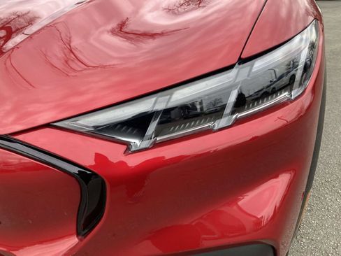 Used 2024 Ford Mustang Mach-E Premium image 11