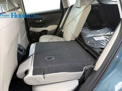 New 2026 Honda HR-V EX-L image 16