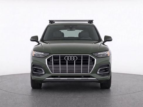 Used 2023 Audi Q5 2.0T Premium Plus w/ Premium Plus Package AWD/4WD image 5