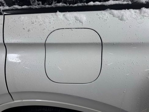 New 2026 Lincoln Corsair Premiere image 16