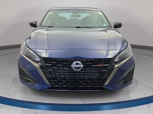 Certified 2023 Nissan Altima 2.5 SR AWD/4WD image 2