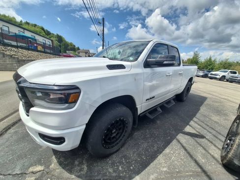 Used 2021 RAM 1500 Big Horn AWD/4WD image 4