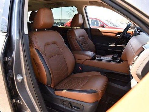 Used 2023 Nissan Pathfinder Platinum w/ Cargo Package image 25