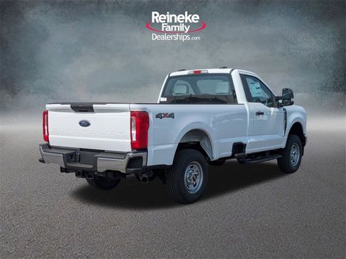 New 2025 Ford F250 XL w/ XL Chrome Package image 5