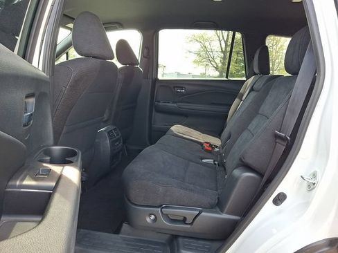 Used 2022 Honda Pilot Sport image 10