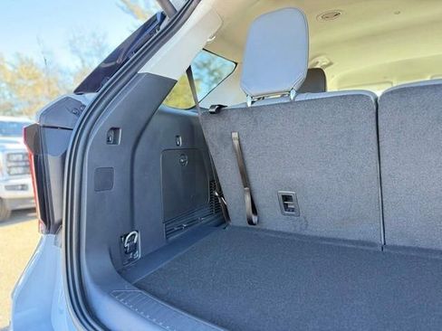 New 2026 Ford Explorer Active w/ Active Comfort Package image 7