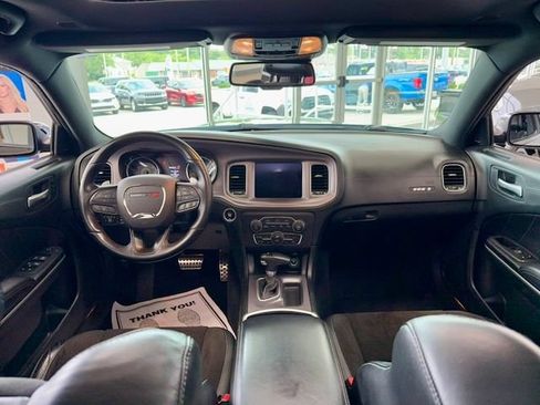 Used 2023 Dodge Charger Scat Pack w/ Plus Group RWD image 15