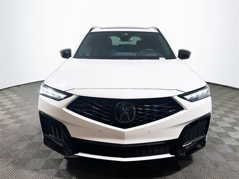 Used 2025 Acura MDX A-Spec image 3