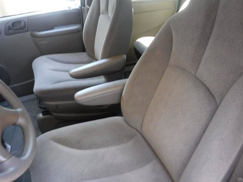 Used 2003 Dodge Caravan SE FWD image 26