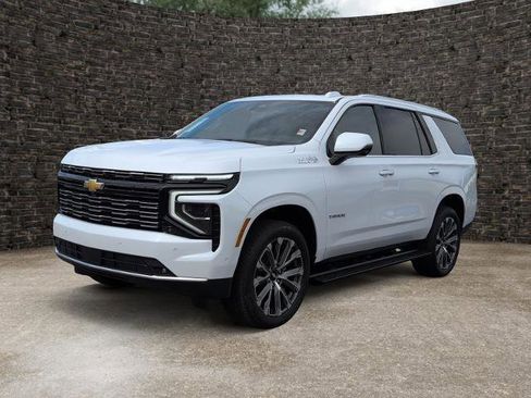 New 2026 Chevrolet Tahoe High Country AWD/4WD image 6