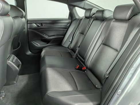 Used 2022 Honda Accord Sport image 22