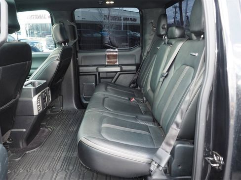 Used 2015 Ford F150 Platinum w/ Equipment Group 701A Luxury image 14