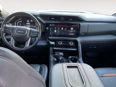 Used 2022 GMC Sierra 1500 AT4 AWD/4WD image 13