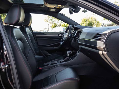 Used 2021 Volkswagen Jetta GLI Autobahn image 19