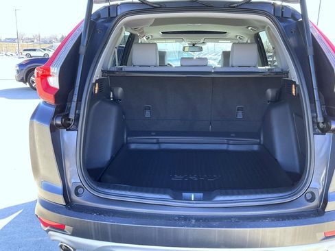 Used 2019 Honda CR-V Touring image 9