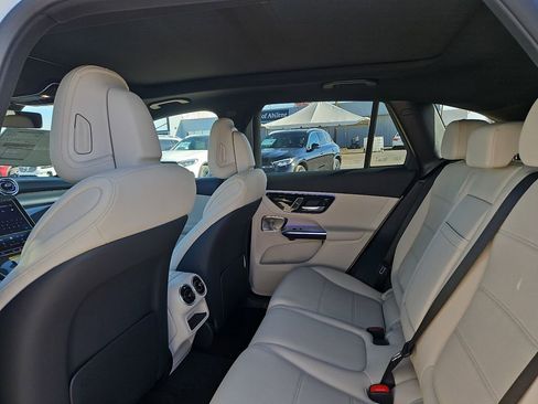 New 2026 Mercedes-Benz GLC 300 4MATIC image 17