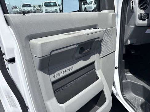 New 2025 Ford E-350 and Econoline 350 Super Duty w/ Power Equipment Group RWD image 22