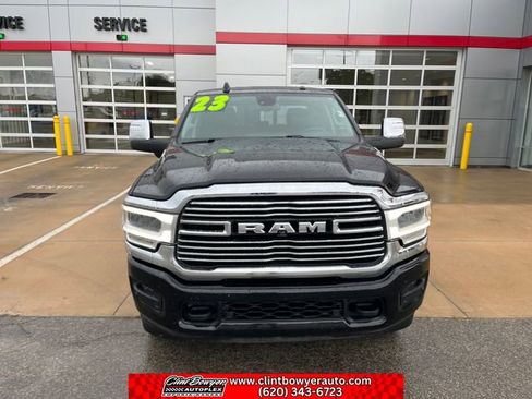 Used 2023 RAM 2500 Laramie AWD/4WD image 9