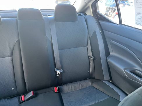 Used 2025 Nissan Versa SV FWD image 34