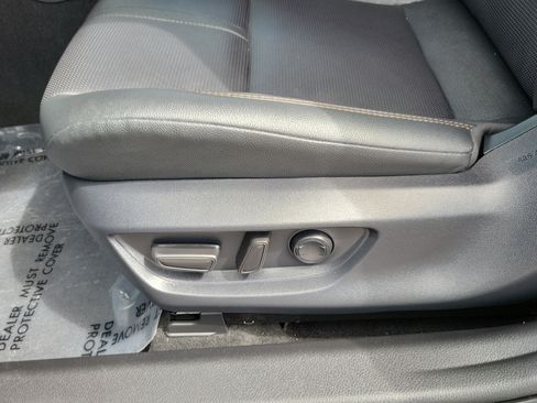 Used 2026 Toyota Camry XLE FWD image 12