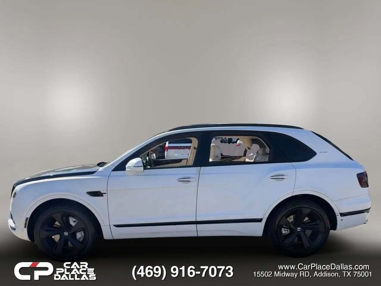 Used 2017 Bentley Bentayga AWD/4WD image 3