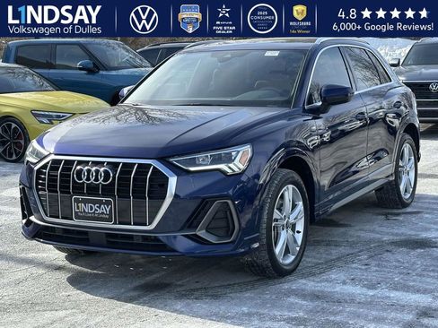Used 2023 Audi Q3 2.0T Premium Plus w/ Premium Plus Package image 3