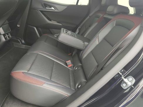 Certified 2026 Chevrolet Equinox RS FWD image 25