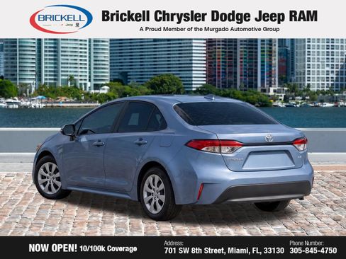 Used 2021 Toyota Corolla LE FWD image 3