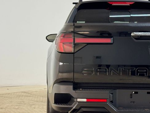 Used 2023 Hyundai Santa Cruz Night image 13