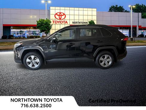 Used 2023 Toyota RAV4 XLE w/ Convenience Package image 3
