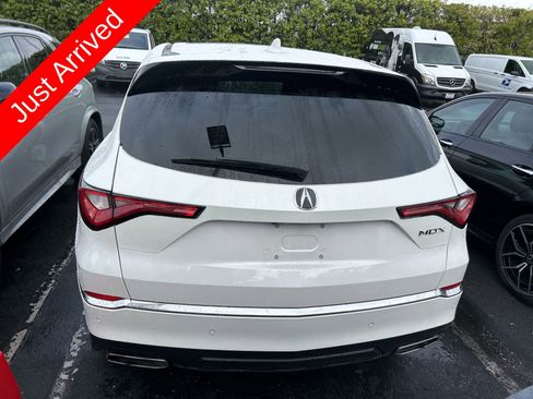 Used 2023 Acura MDX FWD w/ Technology Package image 5