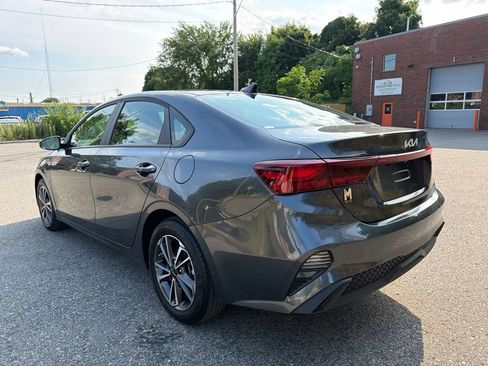 Certified 2024 Kia Forte LXS w/ LXS Technology Package FWD image 4