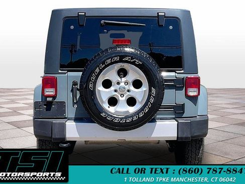 Used 2014 Jeep Wrangler Unlimited Sahara w/ Dual Top Group AWD/4WD image 4