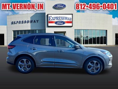 Used 2024 Ford Escape ST-Line w/ Cold Weather Package image 5