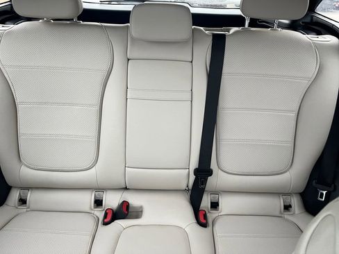 Used 2024 Mercedes-Benz GLC 300 GLC 300 image 5