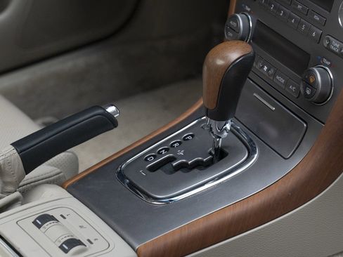 Used 2005 Subaru Legacy GT image 31