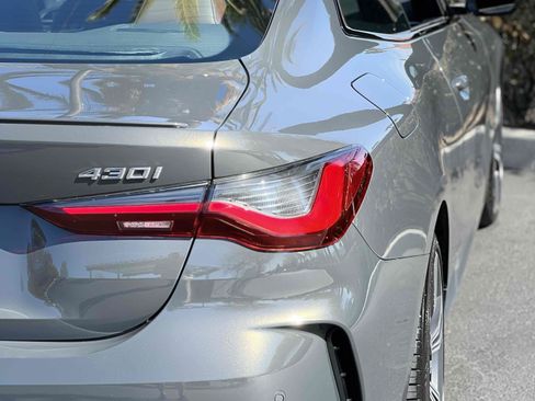 Used 2022 BMW 430i Coupe w/ M Sport Package RWD image 46