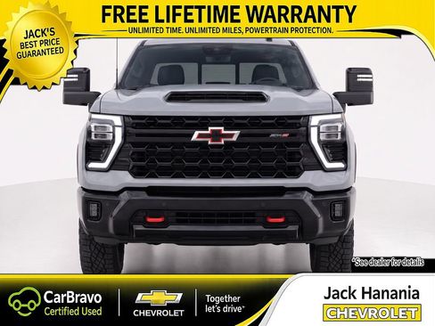 Used 2025 Chevrolet Silverado 2500 ZR2 w/ Technology Package AWD/4WD image 5