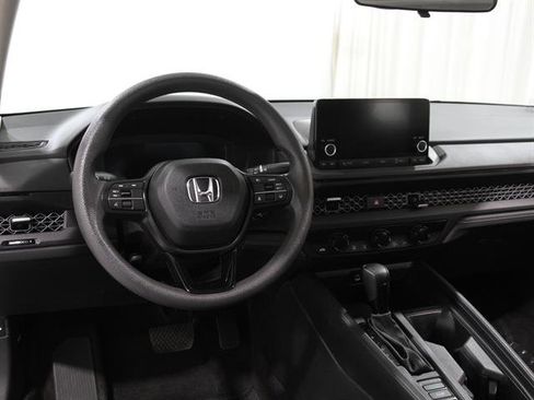 Used 2024 Honda Accord EX image 6