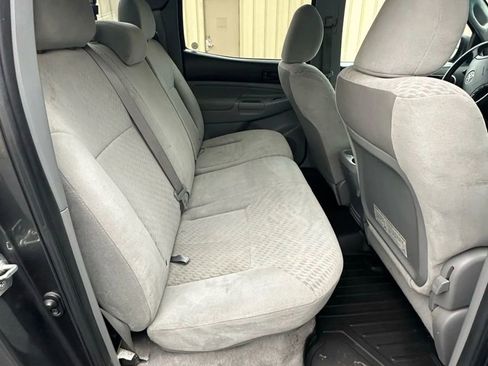 Used 2011 Toyota Tacoma 4x4 Double Cab image 7