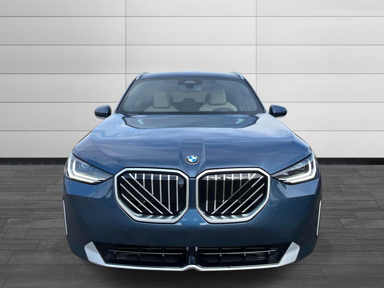 Used 2025 BMW X3 xDrive30i w/ Premium Package AWD/4WD image 8