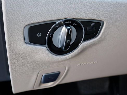 Used 2018 Mercedes-Benz E 300 E 300 image 19