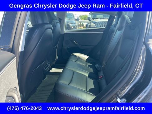 Used 2025 Tesla Model 3 Long Range RWD image 27