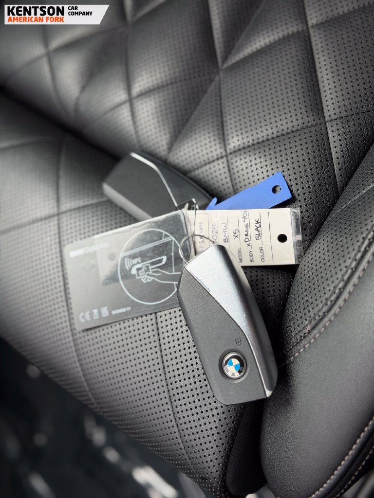 Used 2024 BMW X5 xDrive40i AWD/4WD image 33