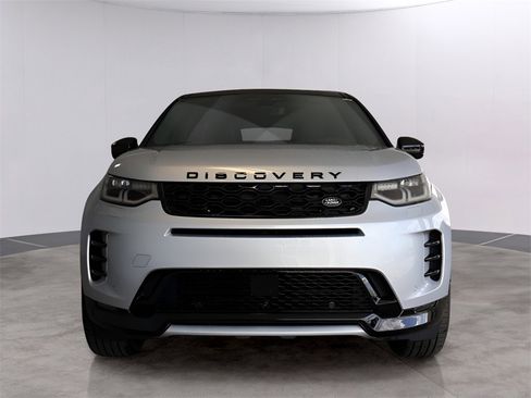 New 2025 Land Rover Discovery Sport Dynamic SE image 2