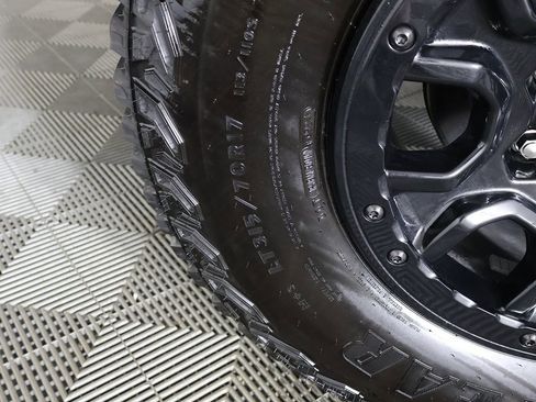 Used 2024 Ford Bronco Wildtrak image 21