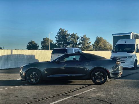 Used 2022 Chevrolet Camaro SS image 8