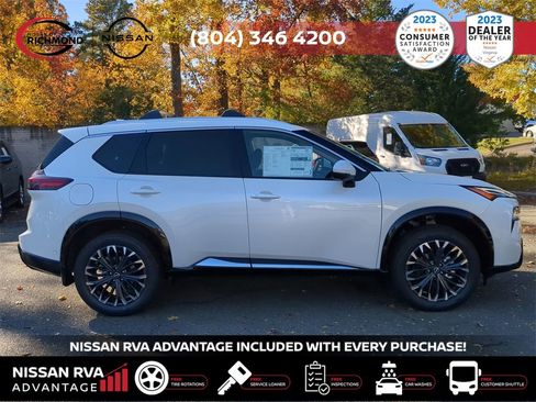 New 2026 Nissan Rogue Platinum image 3