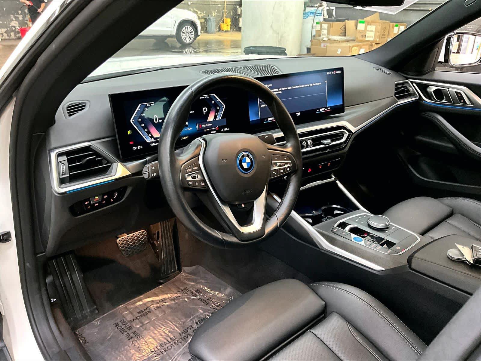 Used 2023 BMW i4 eDrive35 w/ Premium Package RWD image 17