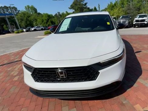 Certified 2024 Honda Accord Sport image 4